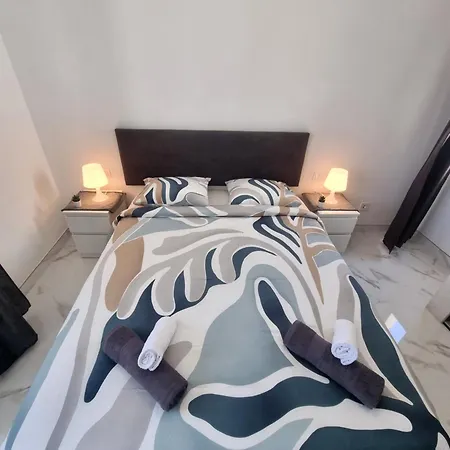 Playa Torviscas 2-bed, 2-bath With Pools & Jacuzzi Costa Adeje (Tenerife)