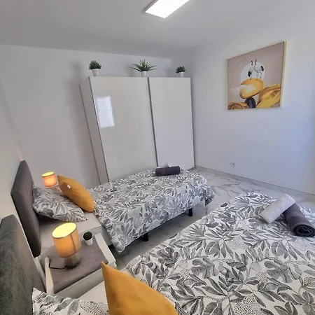 Apartament Playa Torviscas 2-bed, 2-bath With Pools & Jacuzzi *